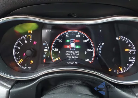 2014 Jeep Grand Cherokee Laredo z USA, uszkodzony, nr VIN 1C4RJFAG3EC471584